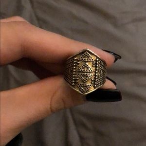 Tribal ring